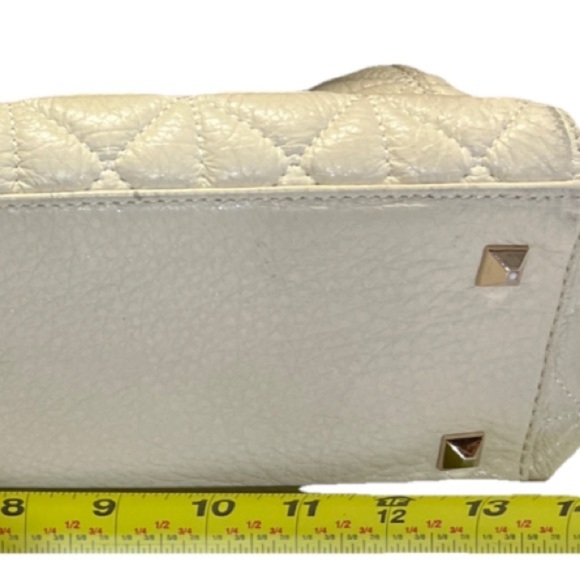 Kate Spade NY Sedgewick Place Phoebe Quilted Pattern Shoulder Bag Chain Detail - Picture 12 of 16